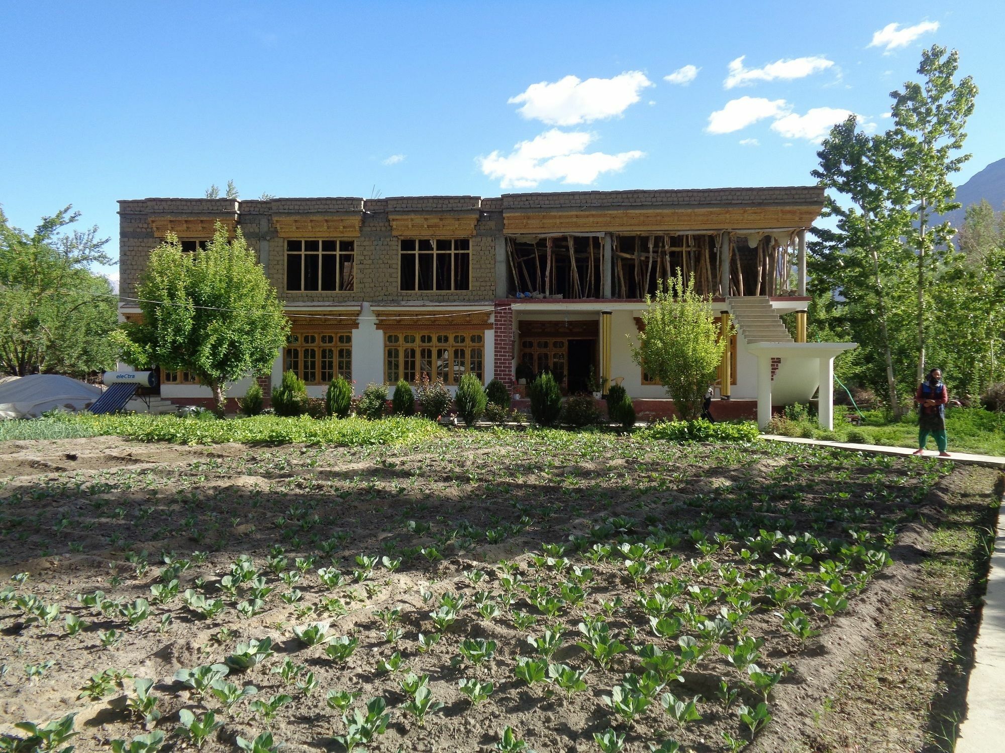 Yourdum Guest House Hundar Екстер'єр фото